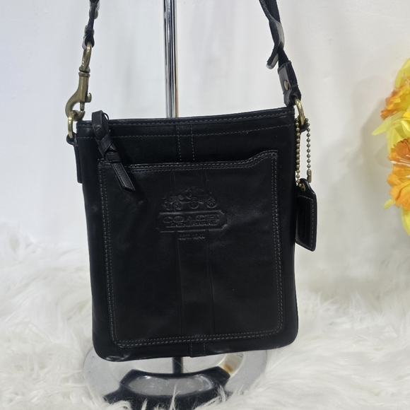 Coach Handbags - Coach vintage crossbody black slim leather